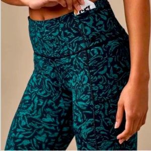 Lululemon Fast and Free Nulux Crop